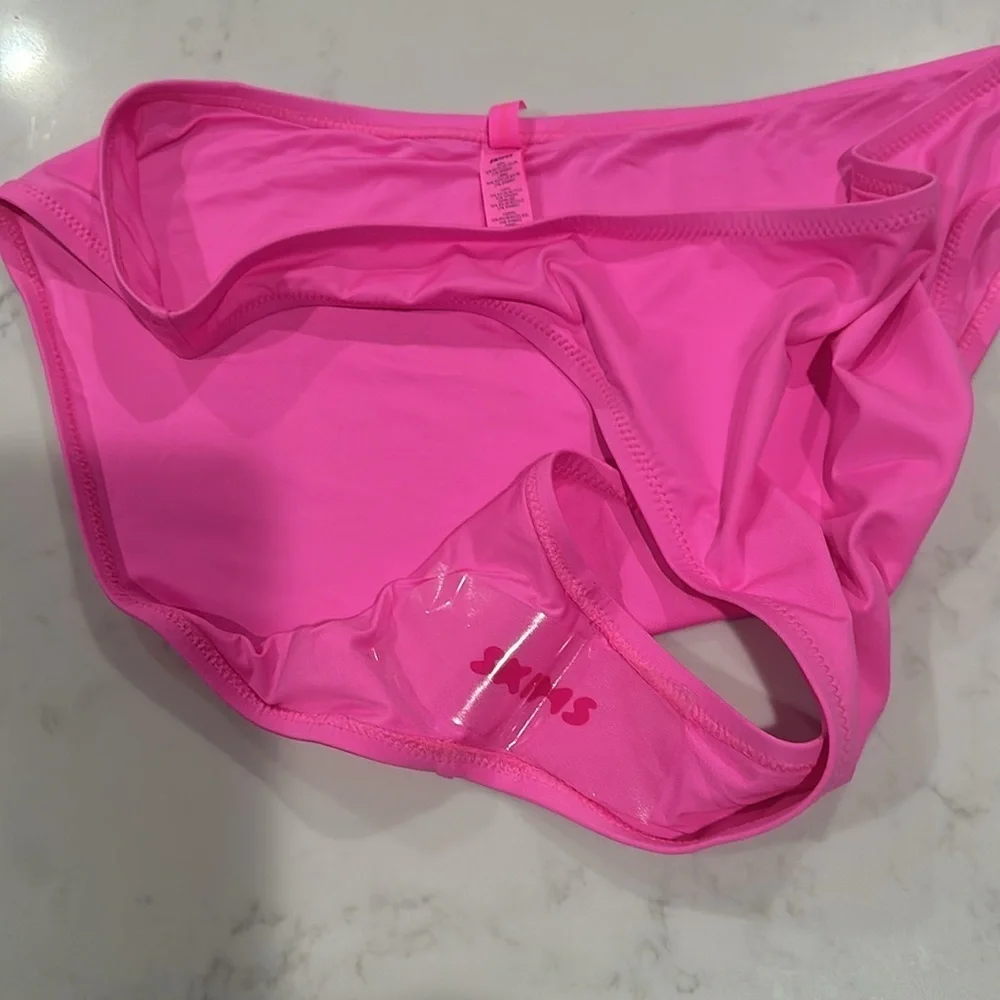 SKIMS SIGNATURE SWIM MID COVERAGE TAFFY PINK BOTTOMS SIZE 4X & 3X